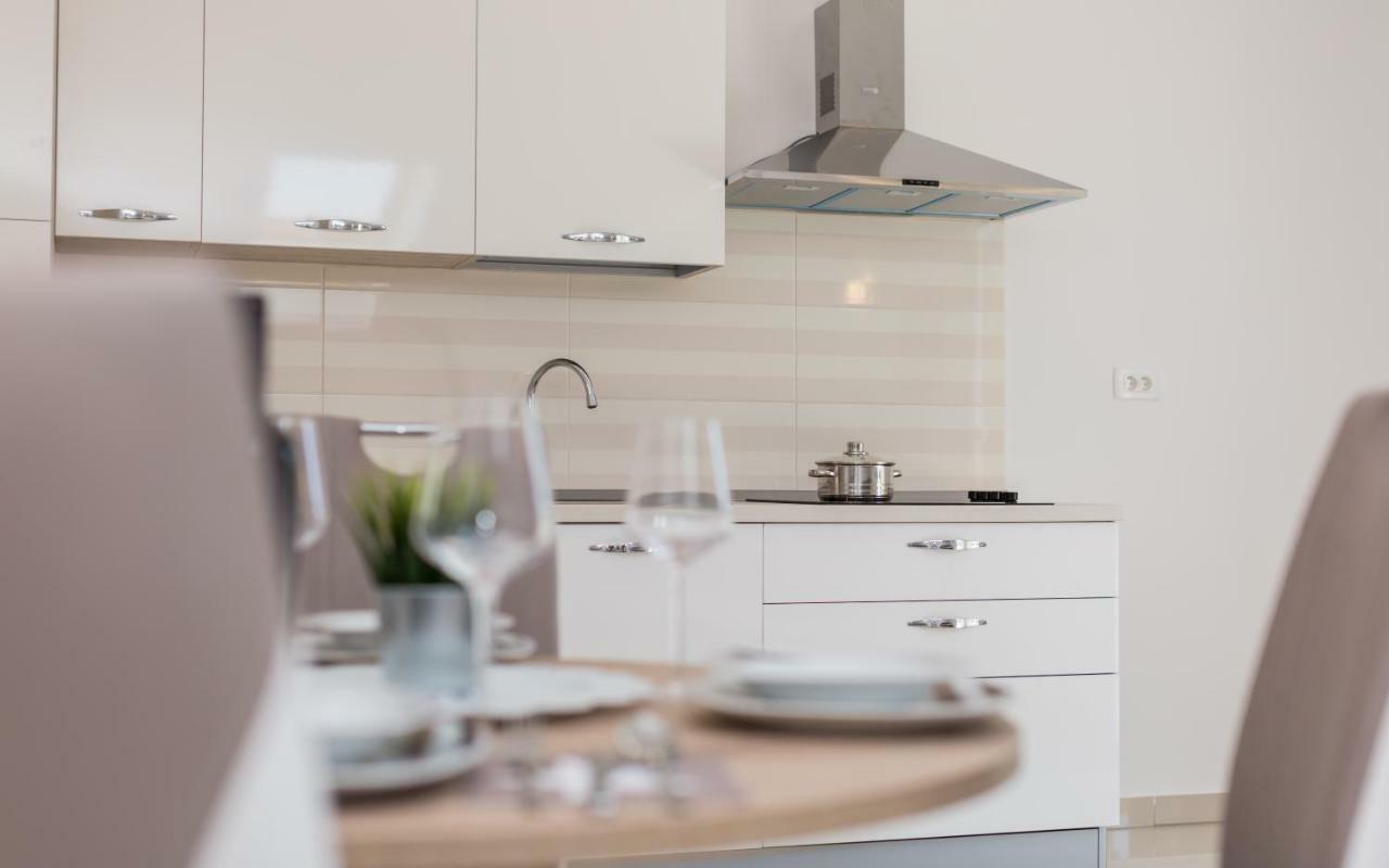 Apartments Dordic バスカ エクステリア 写真